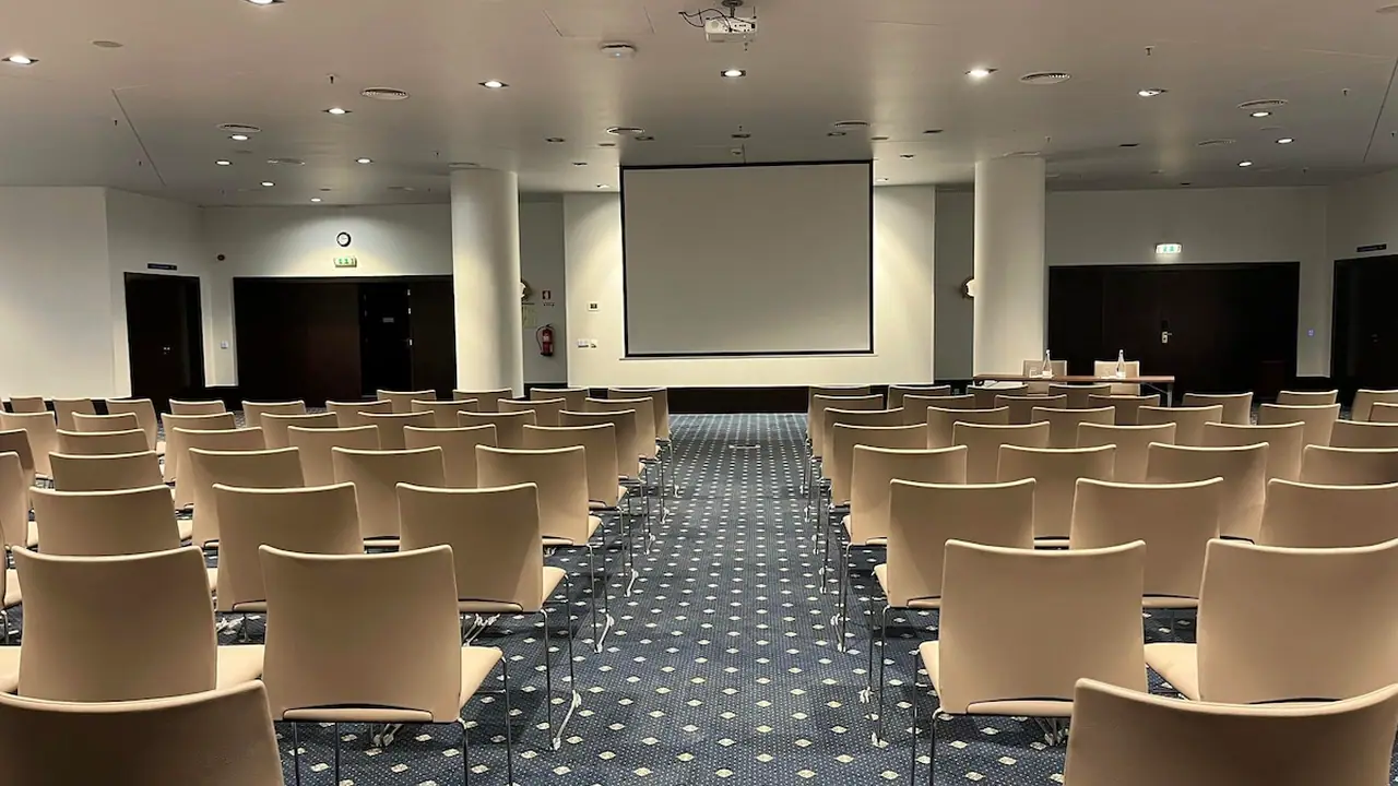 Holiday Inn Porto Gaia